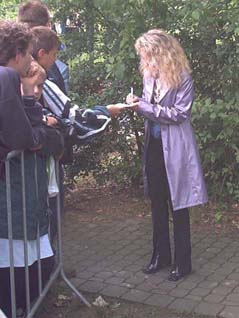 {short description of image}